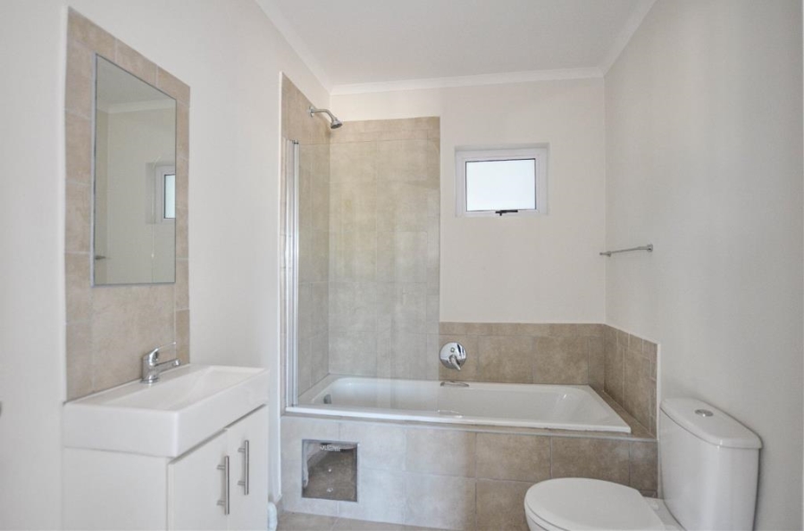 2 Bedroom Property for Sale in Stellendale Western Cape